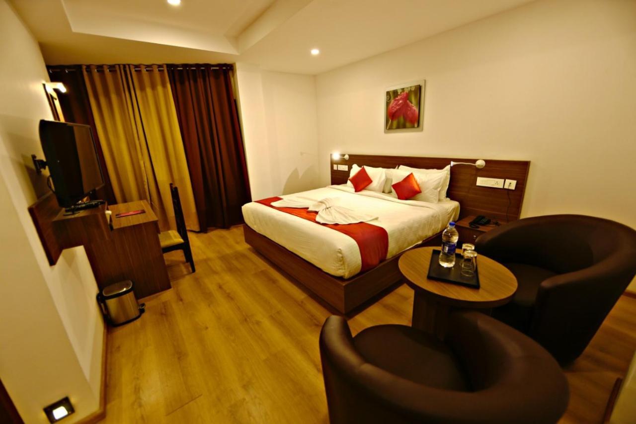 Hotel Nithya Коттаям Екстер'єр фото